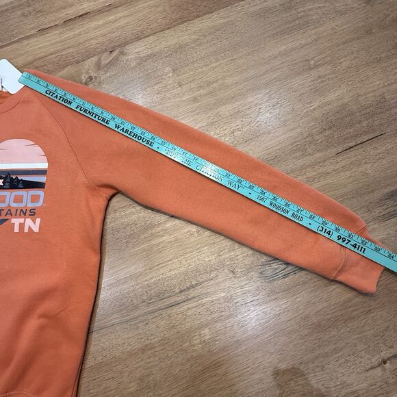 NWT Dollywood Sweatshirt Dolly Parton Large Crewneck Orange Smoky Mountains New - Picture 5 of 11